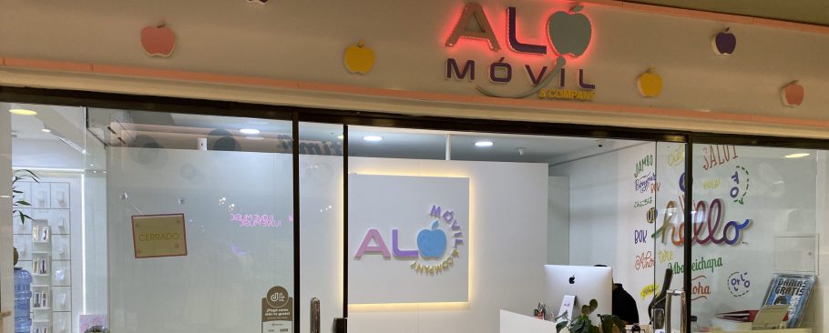 Fachada real de Aló Móvil en Villamorra Shopping